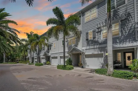 5930 Anchorage Way S St Petersburg FL 33712