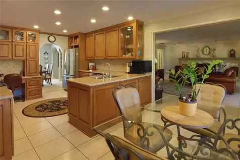 416 Montrose Avenue Temple Terrace FL 33617