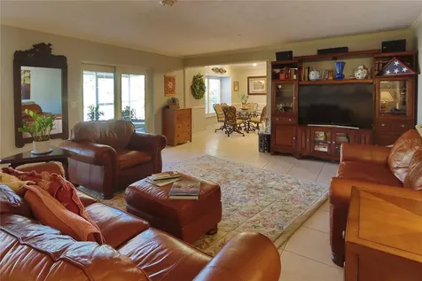 416 Montrose Avenue Temple Terrace FL 33617