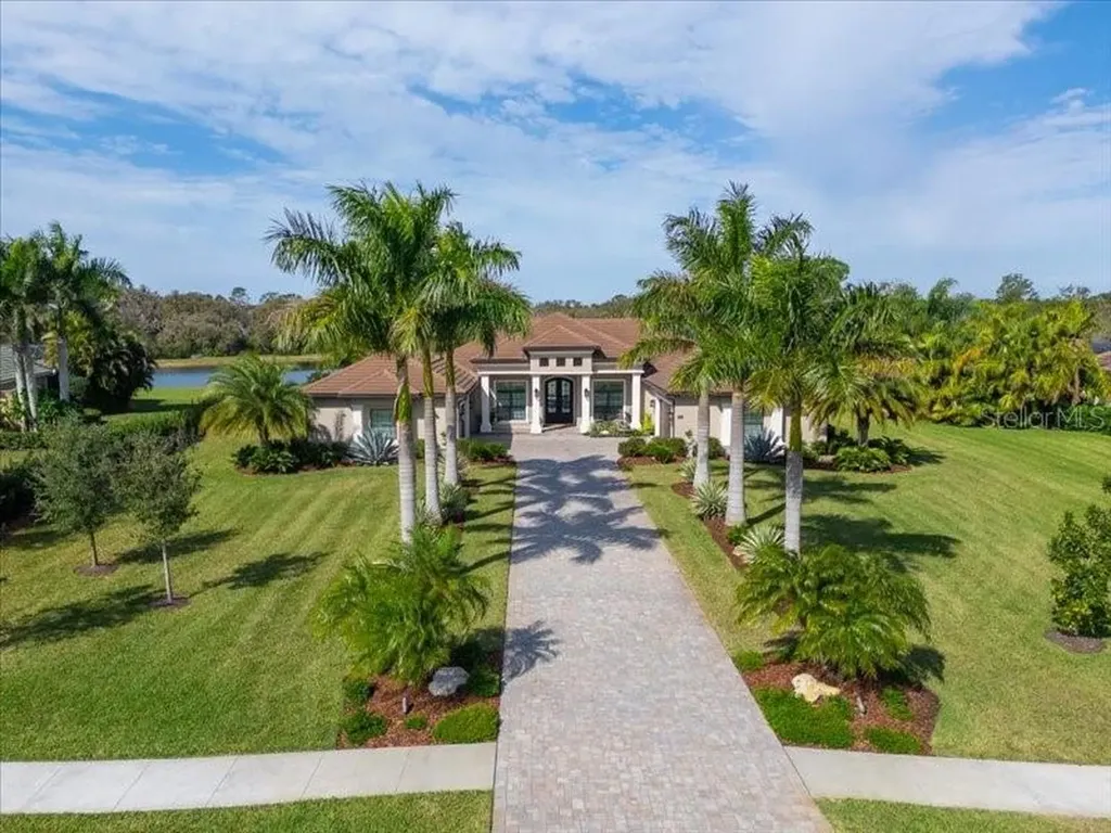 22527 Morning Glory Circle Bradenton FL 34202