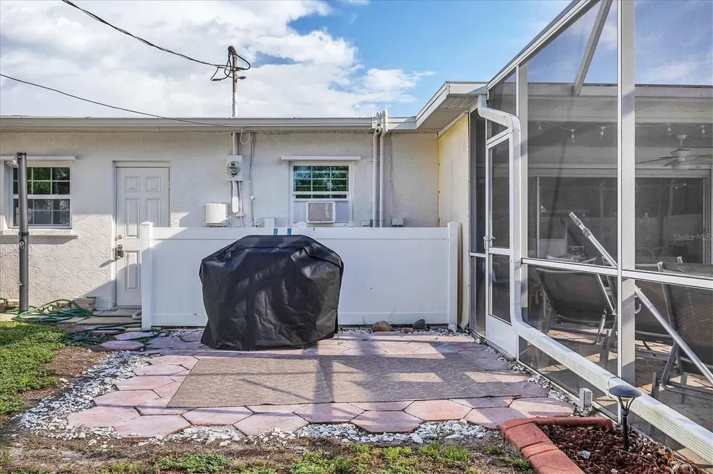 3126 Bougainvillea Street Sarasota FL 34239