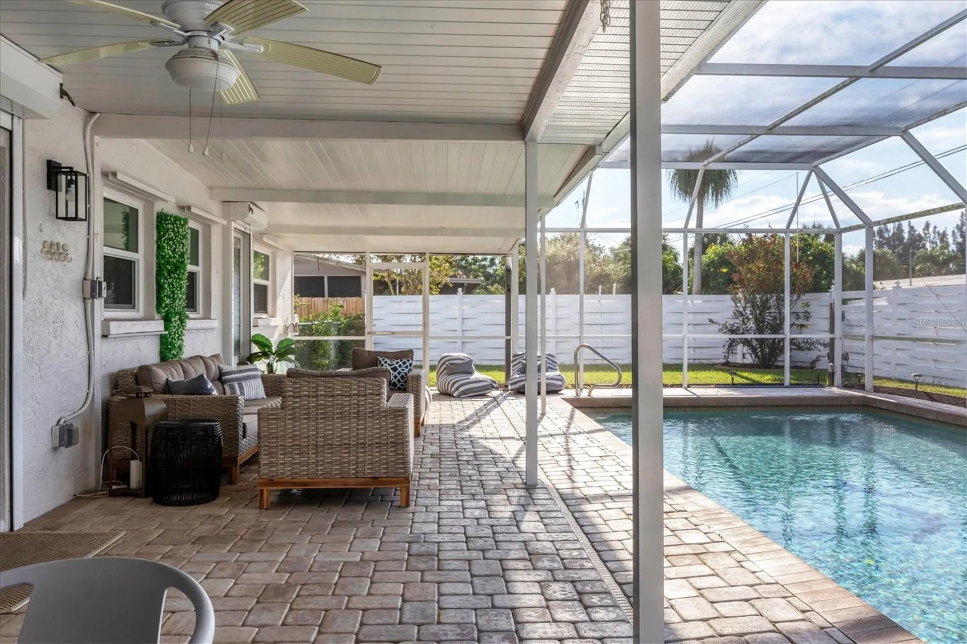 3126 Bougainvillea Street Sarasota FL 34239