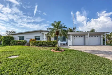 3126 Bougainvillea Street Sarasota FL 34239