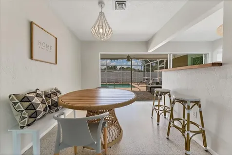 3126 Bougainvillea Street Sarasota FL 34239