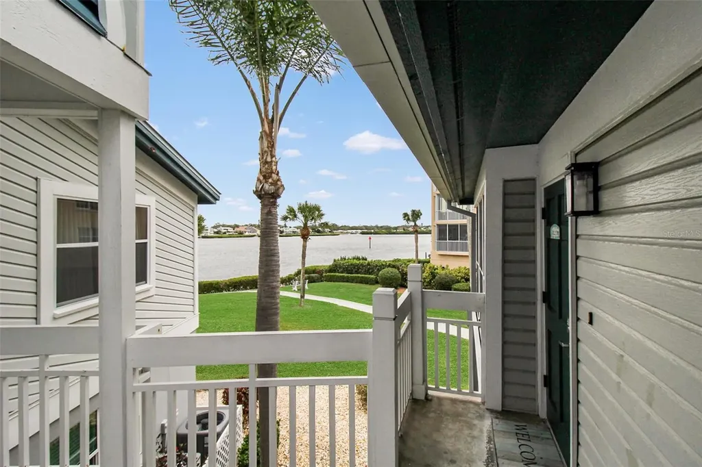 1366 Siesta Bayside Drive Sarasota FL 34242