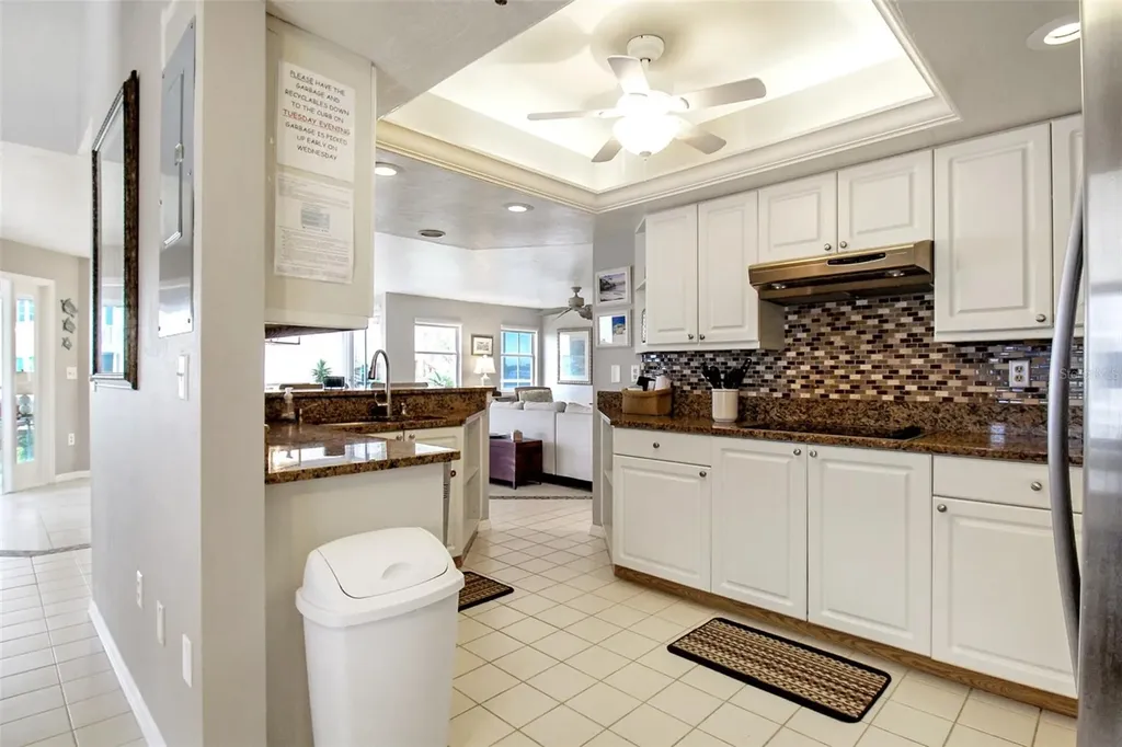 1366 Siesta Bayside Drive Sarasota FL 34242