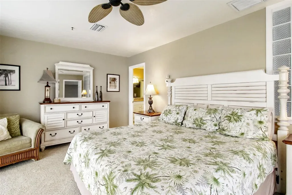1366 Siesta Bayside Drive Sarasota FL 34242