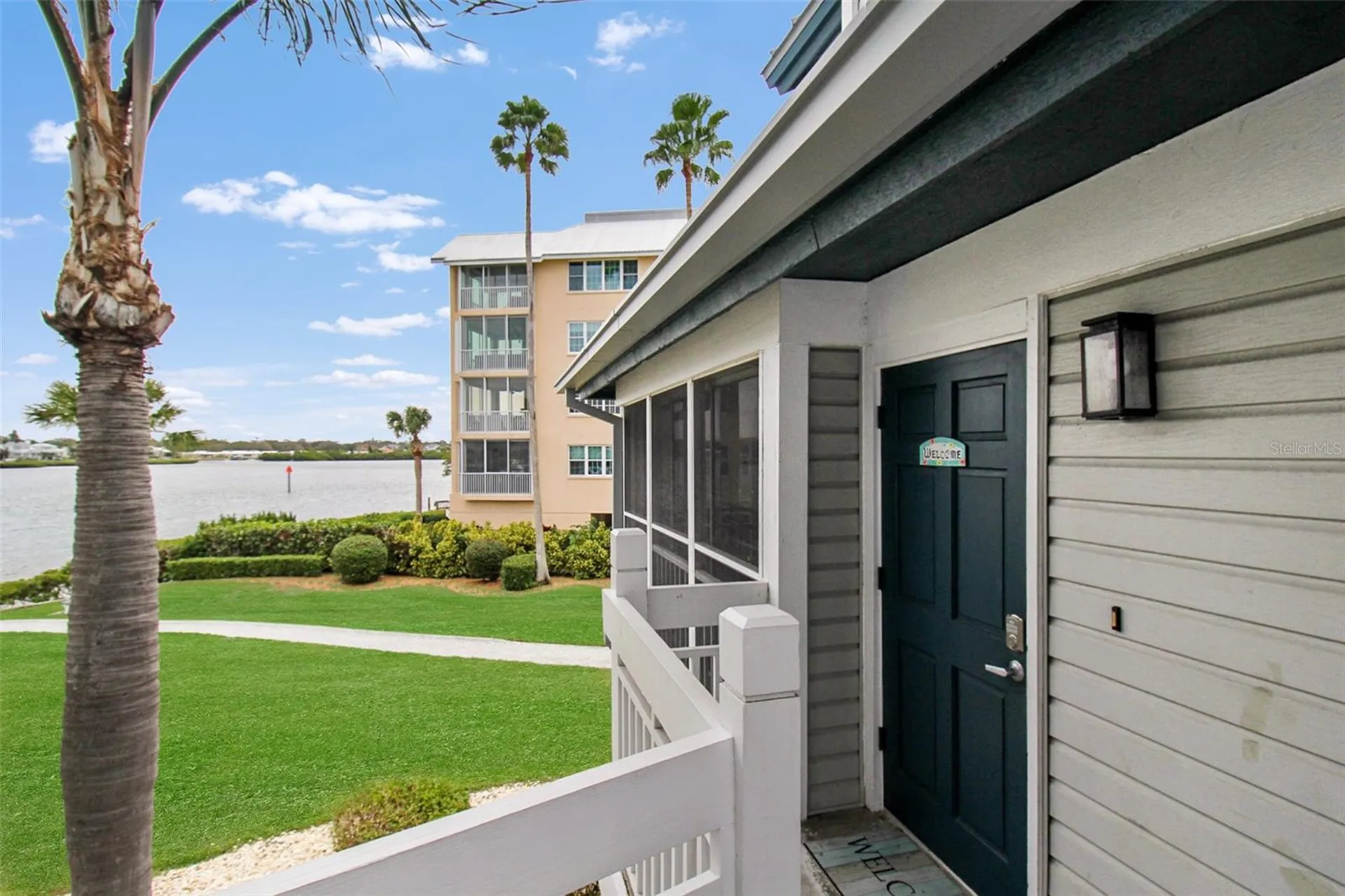 1366 Siesta Bayside Drive Sarasota FL 34242
