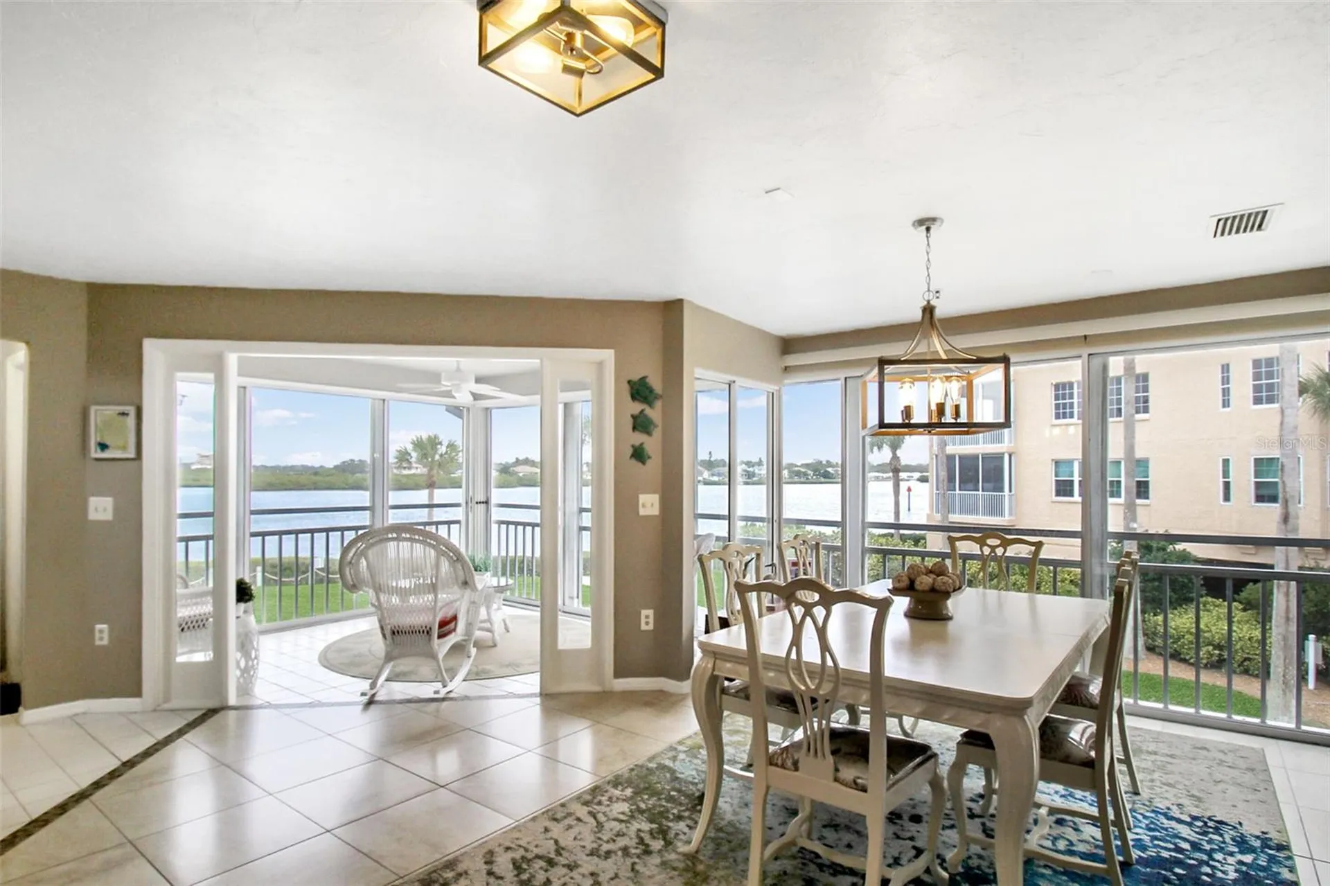 1366 Siesta Bayside Drive Sarasota FL 34242