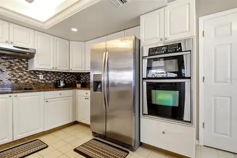 1366 Siesta Bayside Drive Sarasota FL 34242