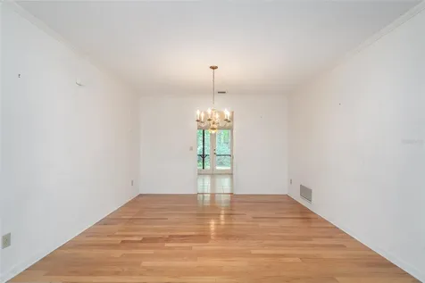 136 Roann Drive Oviedo FL 32765