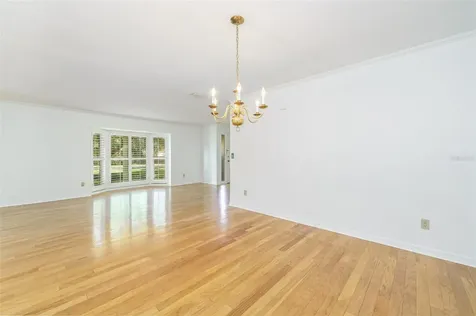 136 Roann Drive Oviedo FL 32765