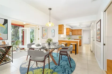 136 Roann Drive Oviedo FL 32765