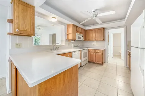 136 Roann Drive Oviedo FL 32765
