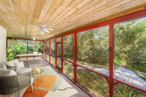 136 Roann Drive Oviedo FL 32765