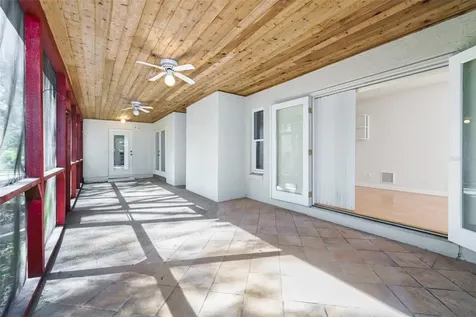 136 Roann Drive Oviedo FL 32765