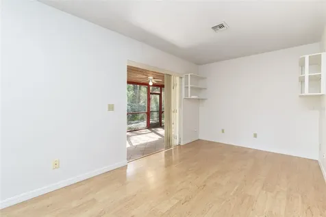 136 Roann Drive Oviedo FL 32765