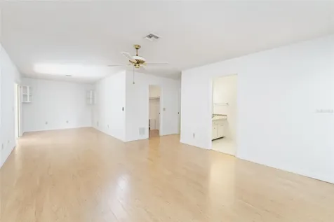 136 Roann Drive Oviedo FL 32765