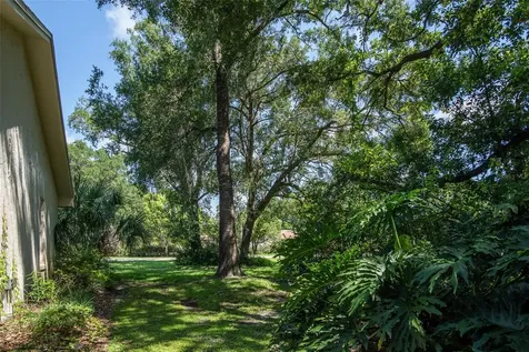 136 Roann Drive Oviedo FL 32765