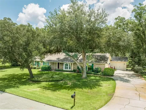 136 Roann Drive Oviedo FL 32765