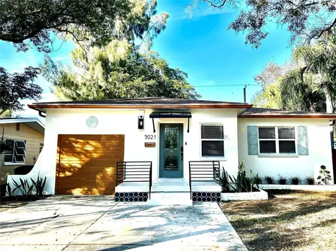 5021 16th Avenue N St Petersburg FL 33710