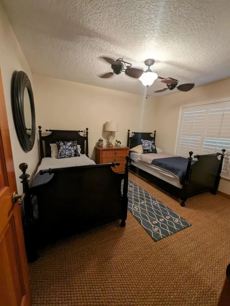 72 Spring Lake Drive Debary FL 32713