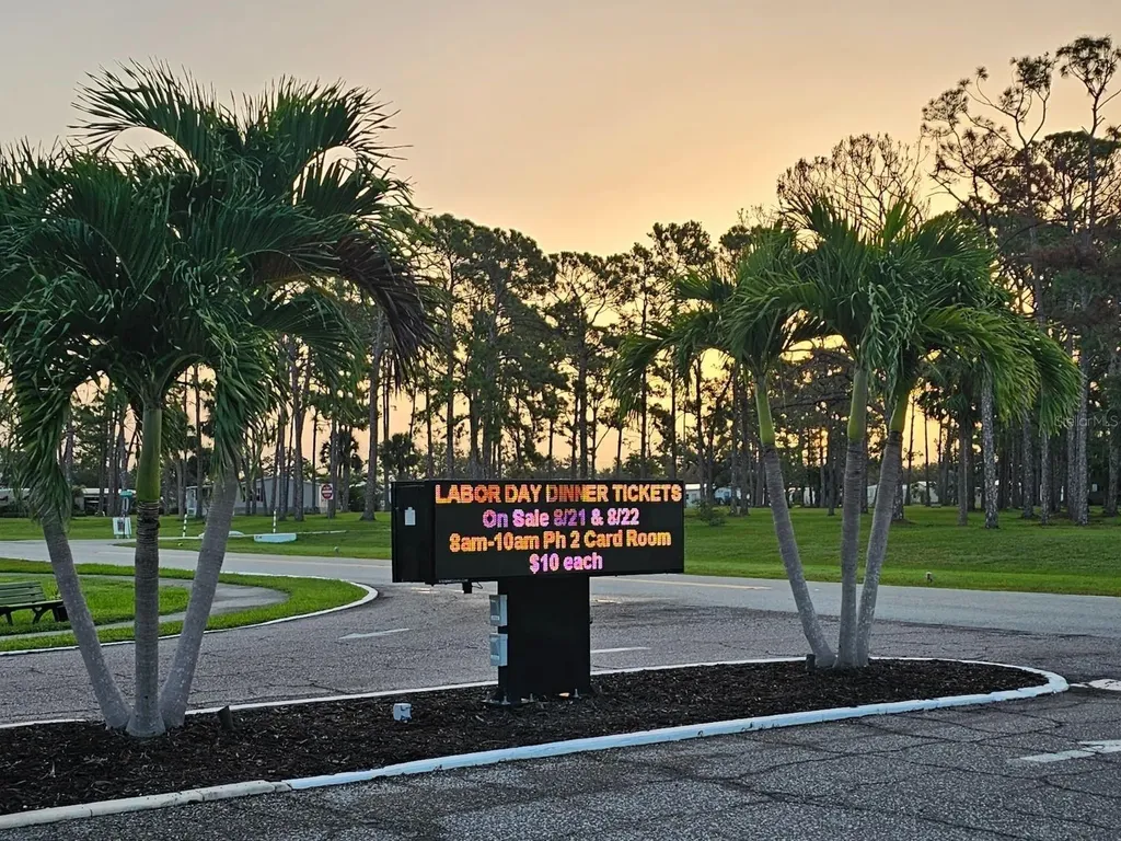 6880 Pleasant Court North Port FL 34287