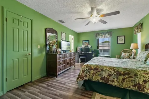 4910 5th Avenue W Palmetto FL 34221