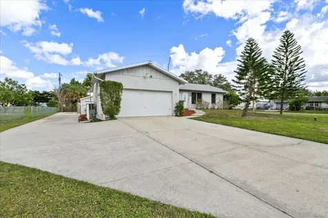4910 5th Avenue W Palmetto FL 34221