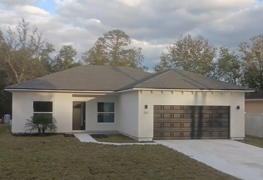 251 Bayou Vista Street Debary FL 32713