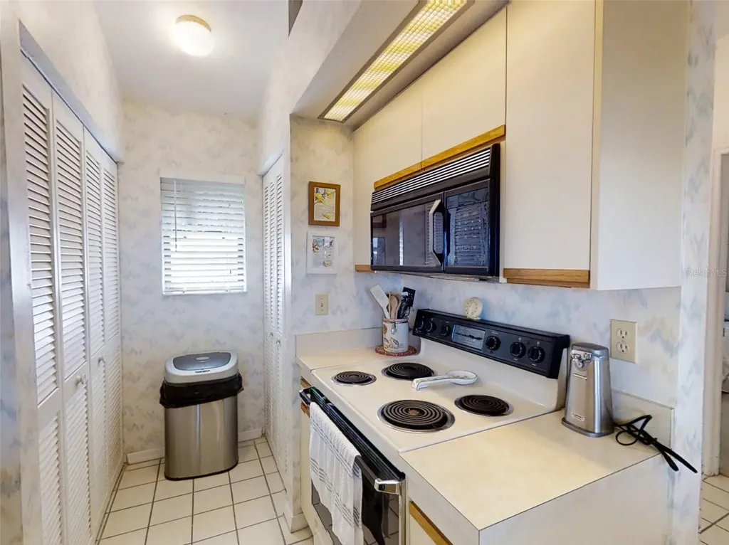 448 Bouchelle Drive New Smyrna Beach FL 32169