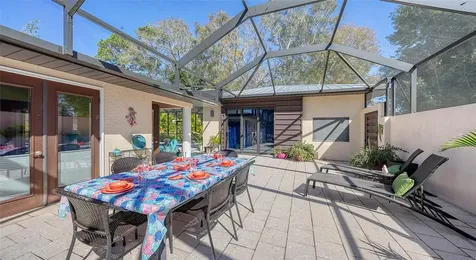 5875 Wildwood Avenue Sarasota FL 34231
