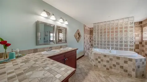 5875 Wildwood Avenue Sarasota FL 34231