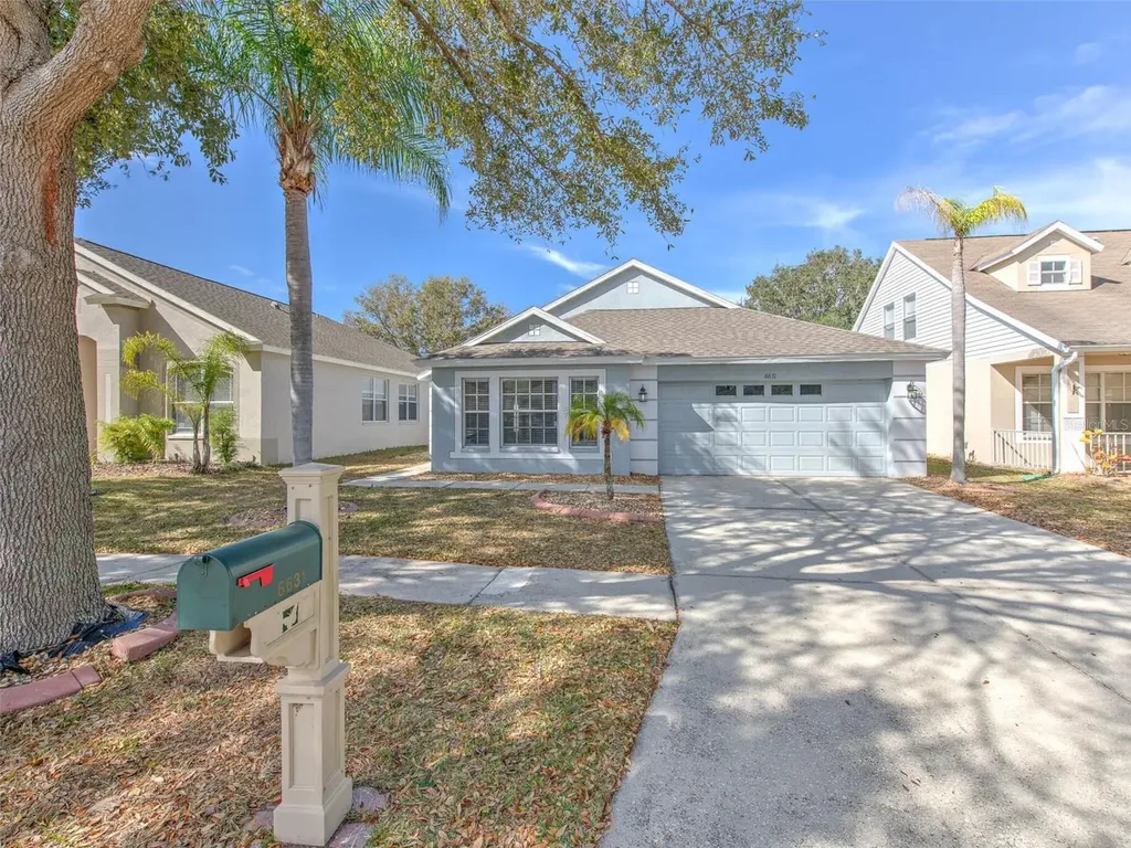 6631 Cambridge Park Drive Apollo Beach FL 33572