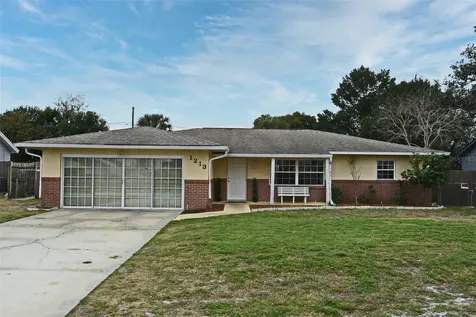 1213 Sacramento Street Deltona FL 32725