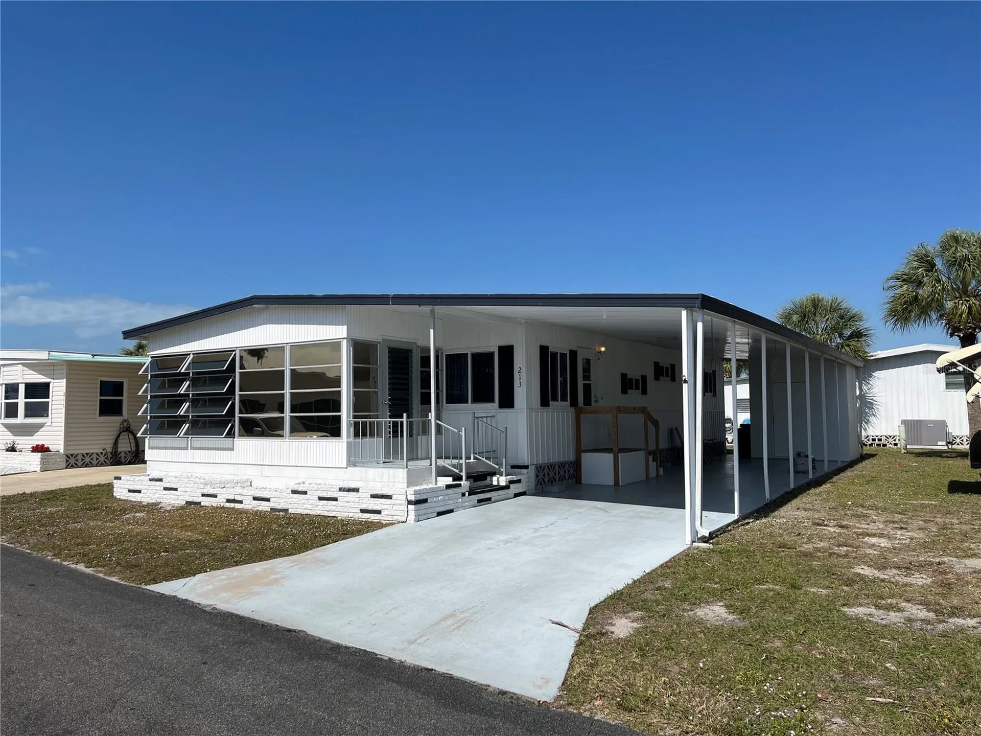 213 Como Drive Venice FL 34285