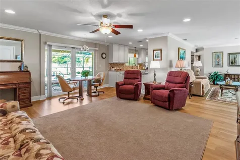 1206 68th Street W Bradenton FL 34209