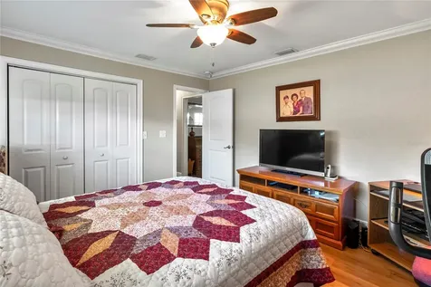 1206 68th Street W Bradenton FL 34209