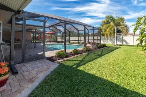 1206 68th Street W Bradenton FL 34209