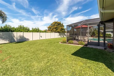 1206 68th Street W Bradenton FL 34209
