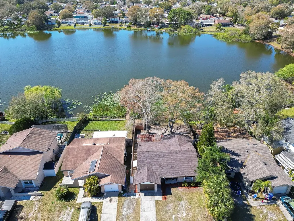 12504 Queensland Lane Tampa FL 33625