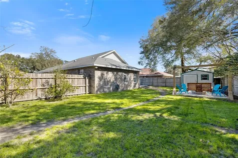 25183 SW 19th Avenue Newberry FL 32669