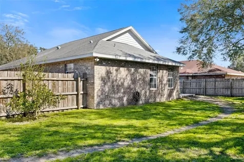 25183 SW 19th Avenue Newberry FL 32669