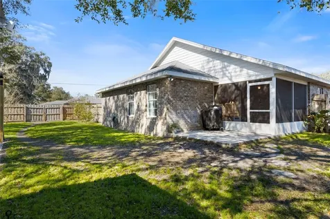 25183 SW 19th Avenue Newberry FL 32669