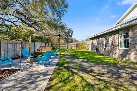 25183 SW 19th Avenue Newberry FL 32669