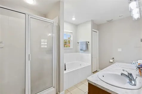 25183 SW 19th Avenue Newberry FL 32669