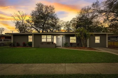 4525 Tarpon Drive Tampa FL 33617