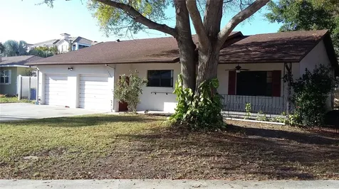 10501 Lake Vista Drive Seminole FL 33772