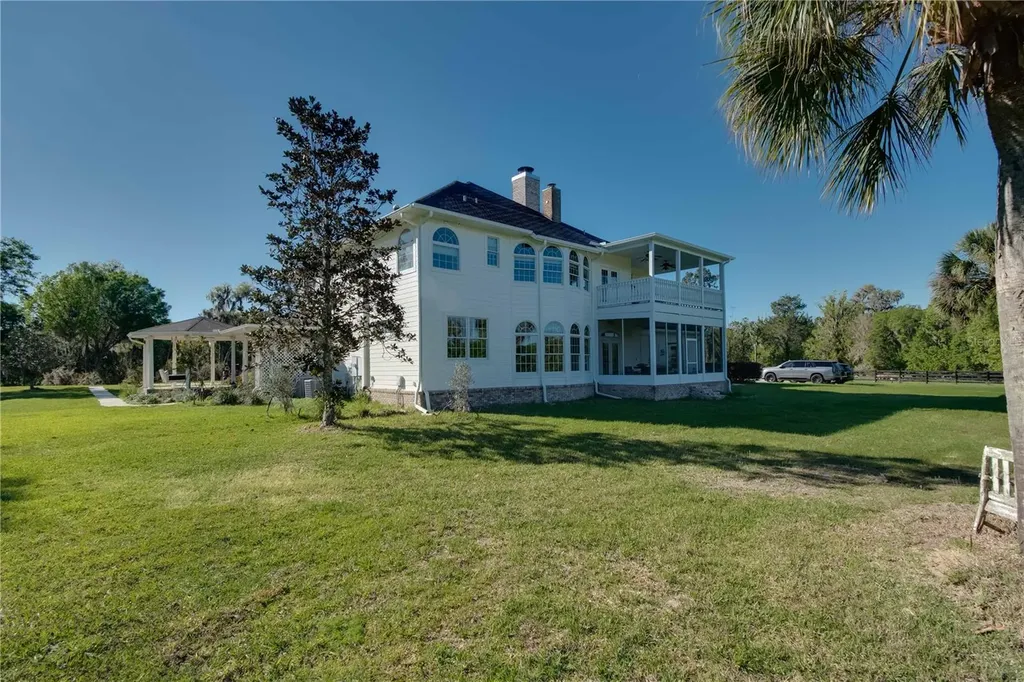 12275 W Highway 318 Reddick FL 32686