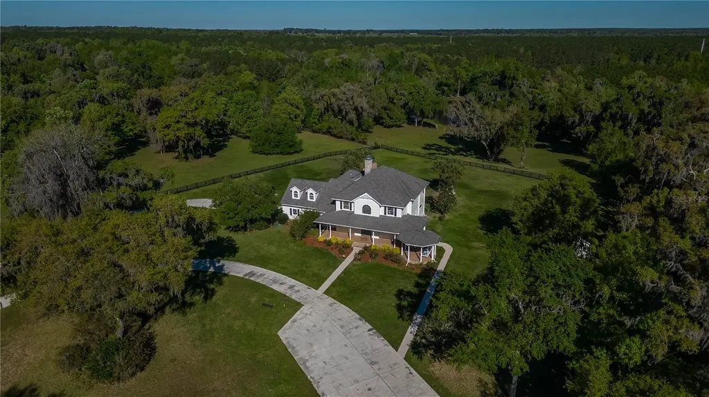12275 W Highway 318 Reddick FL 32686